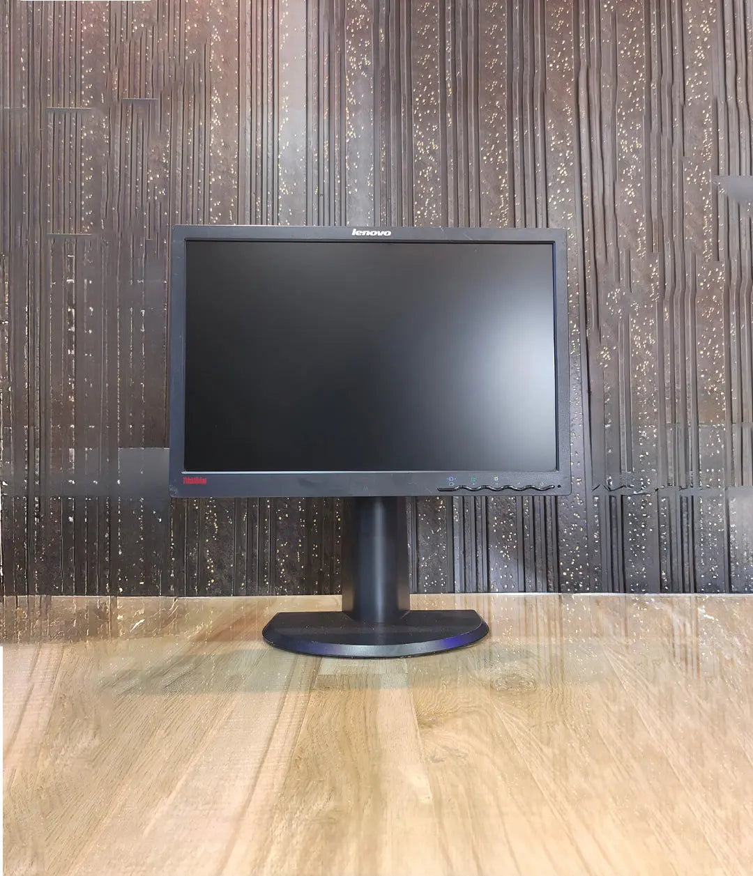 Lenovo ThinkVision L1951pwD 19-inch LCD Widescreen  Monitor (Refurbished) - Printersparekart